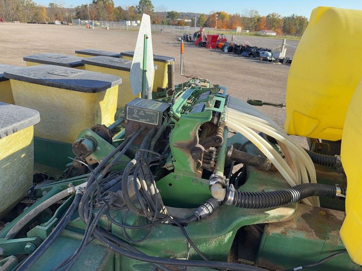 john-deere-7000-image-20