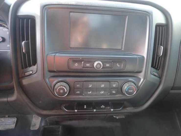 chevrolet-silverado-1500-image-20