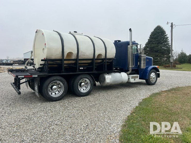 1989-peterbilt-378-image-10