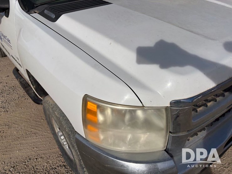 2010-chevrolet-silverado-2500hd-image-49