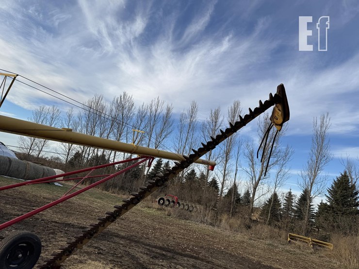 new-holland-456-image-13