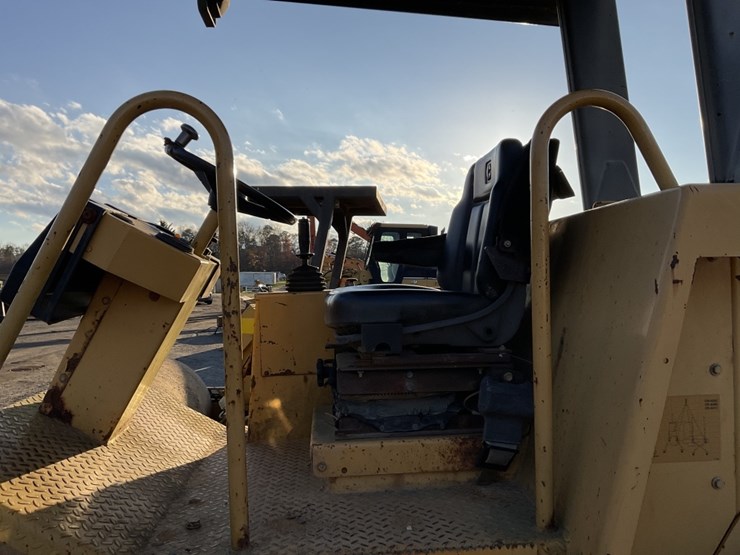 caterpillar-cs-433c-image-6