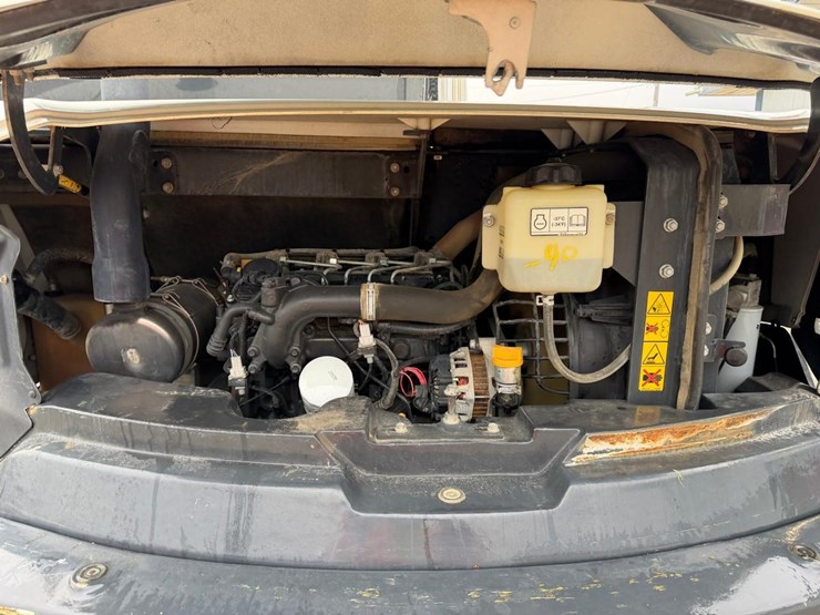 2020-bobcat-e85-image-19