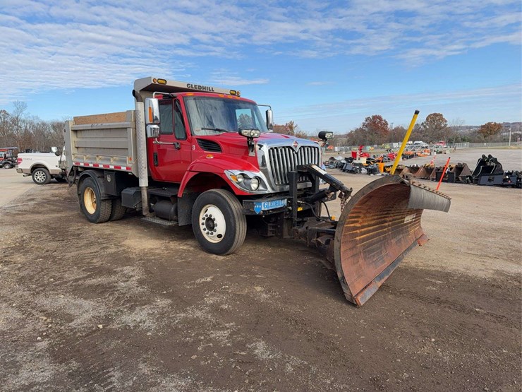 2013-international-workstar-7400-image-2