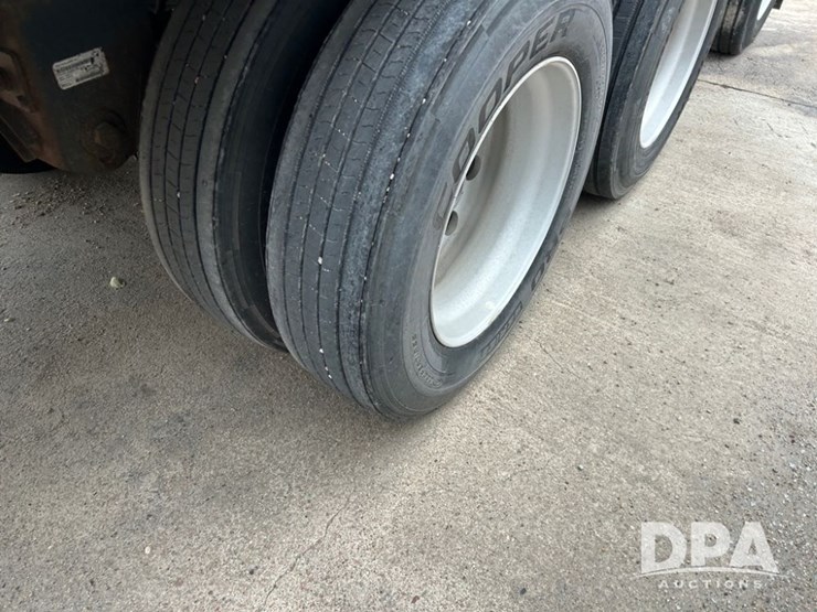 2015-wilson-hopper-bottom-image-17