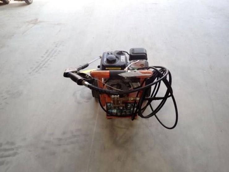 caterpillar-212-image-6