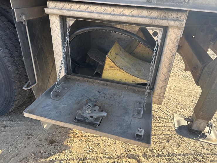 2006-ford-f550-image-26