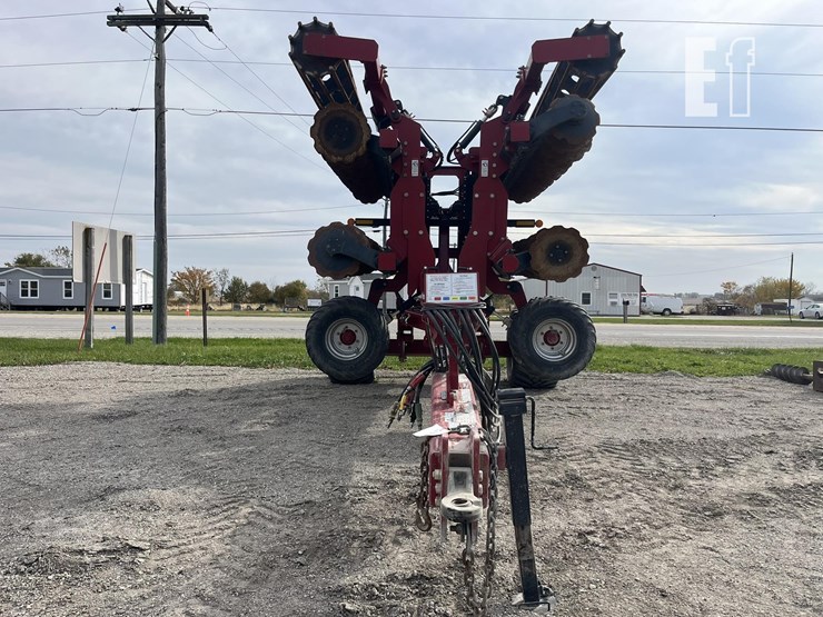 2023-case-ih-speed-tiller-475-image-3