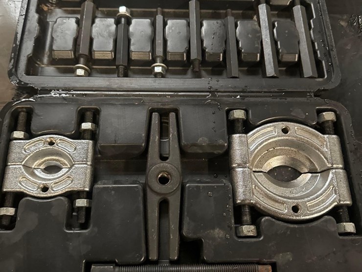 pittsburgh-co-bearing-separator-and-puller-set-image-1