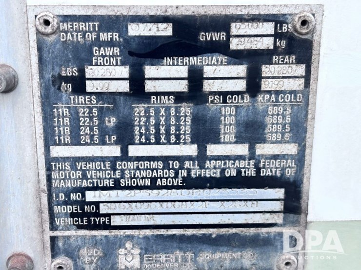 2013-merritt-hopper-image-57