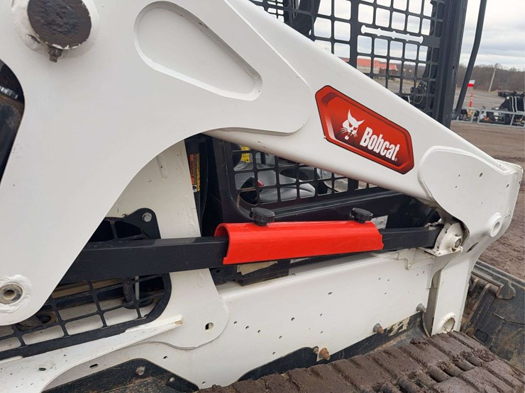 2024-bobcat-t650-image-27