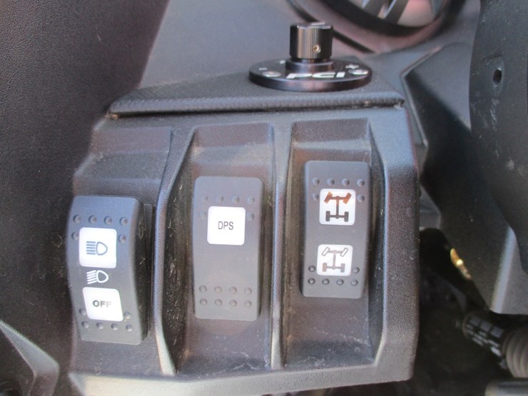 can-am-maverick-x3-image-16