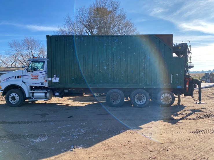 #205-•-2004-sterling-grapple-truck-(has-wi-title)-(chetek,-wi)-image-12