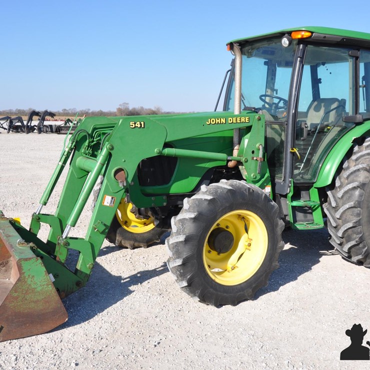 JOHN DEERE 5525