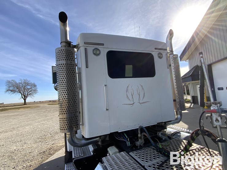 2007-kenworth-t800b-image-11