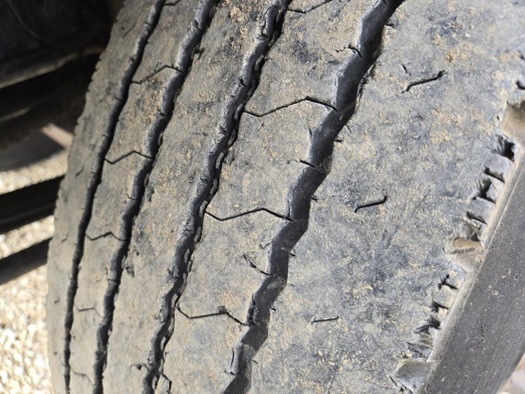 2015-ford-f650-image-42