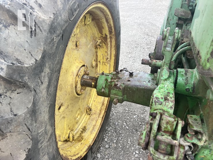 john-deere-730-image-31
