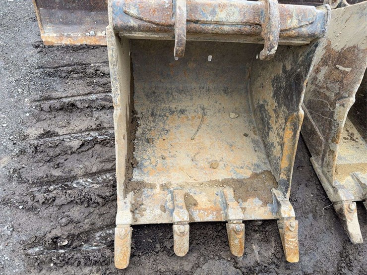 2020-bobcat-e42-image-64