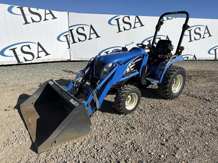 new-holland-tc26da-image-1