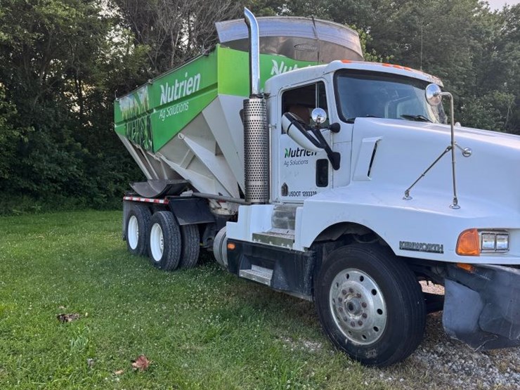 kenworth-t600-image-5