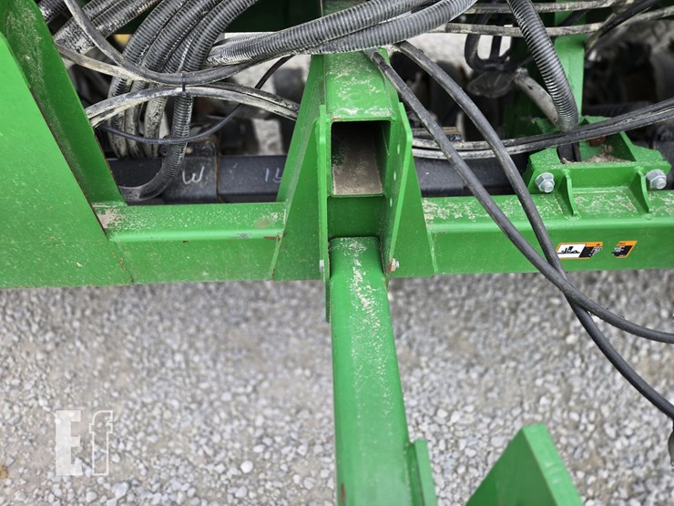 john-deere-1990ccs-image-17