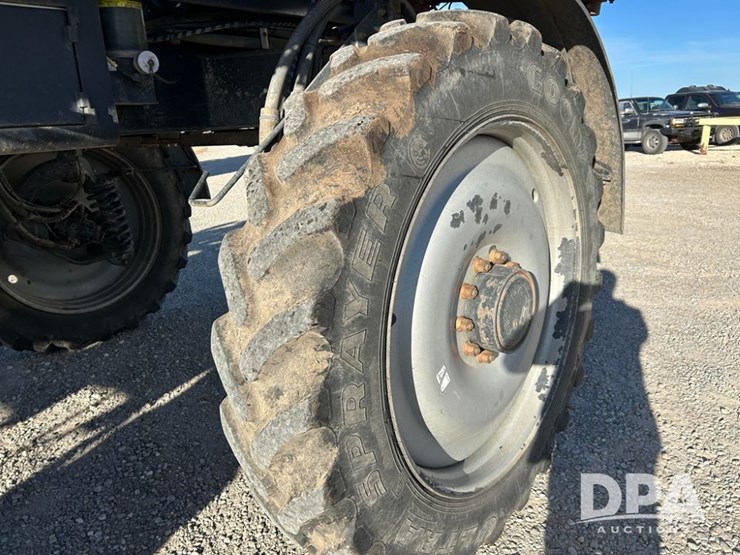 case-ih-patriot-4440-image-19