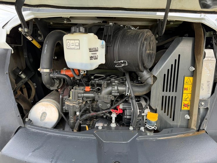 2022-bobcat-e50-image-18