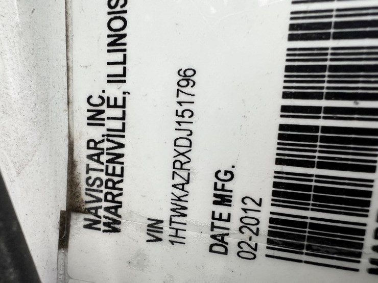 2013-international-7500-s/a-dump-truck-image-9