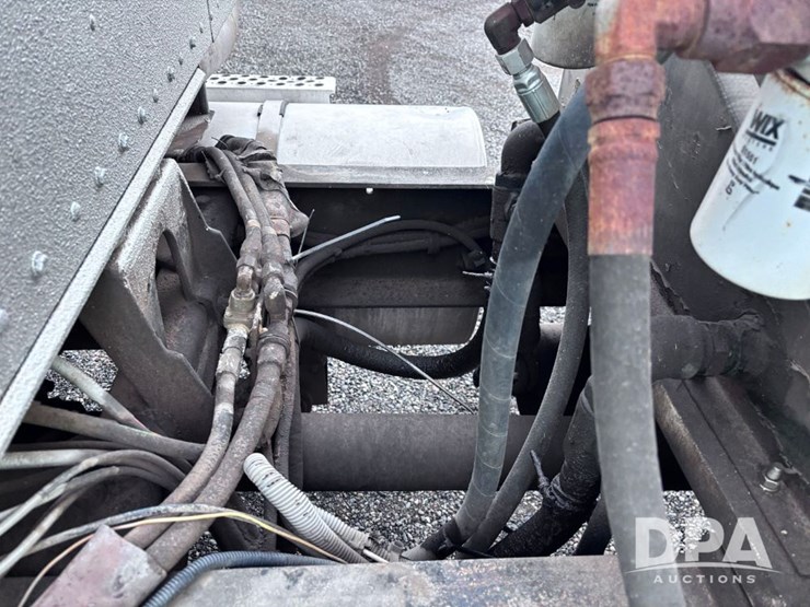 1995-kenworth-t800-image-30