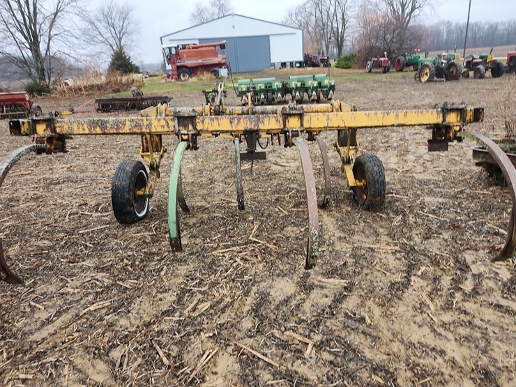 taylor-way-chisel-plow-image-6