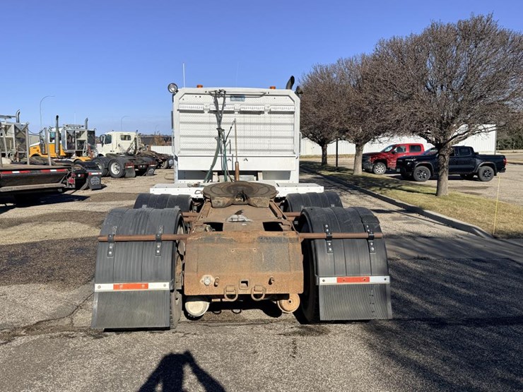 1993-kenworth-t800b-image-4