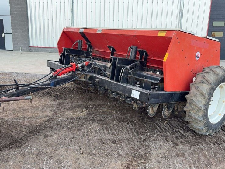 lilliston-9680-image-1