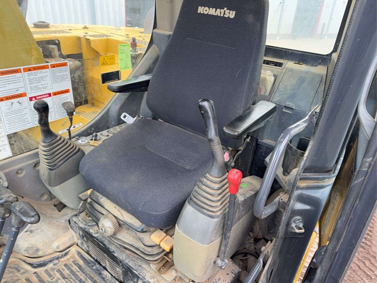 2012-komatsu-pc138-image-55