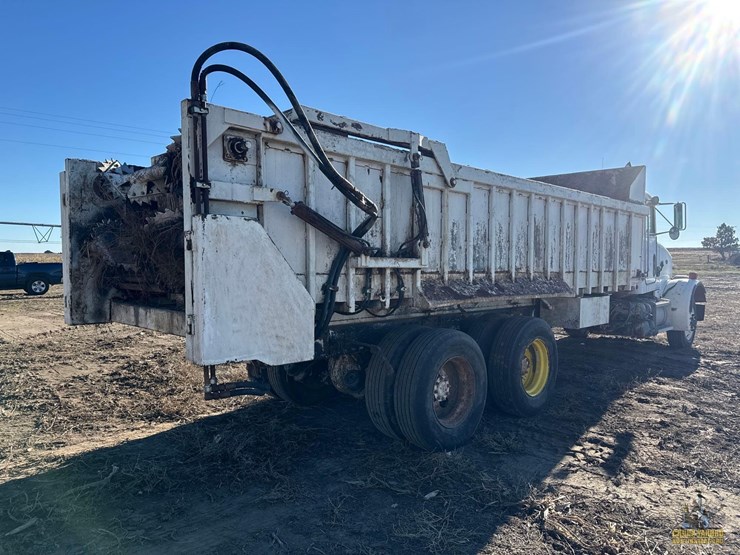 peterbilt-357-image-5