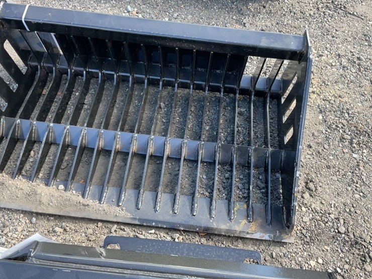 2025-irlrb-rock-bucket-image-1