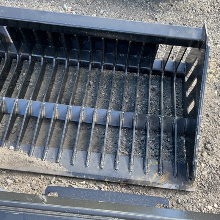 2025 Irlrb Rock Bucket