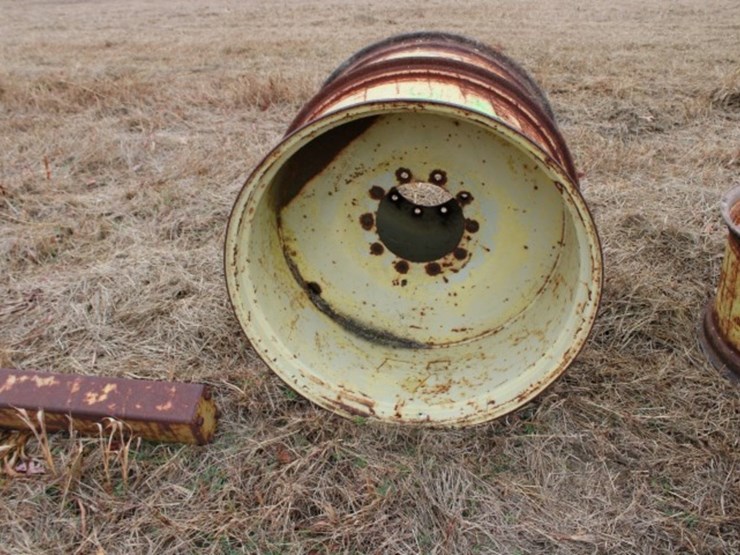 4-john-deere-rims-05-05771-00-jd-3231-image-2