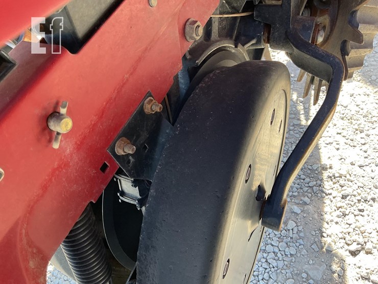 case-ih-1250-image-39