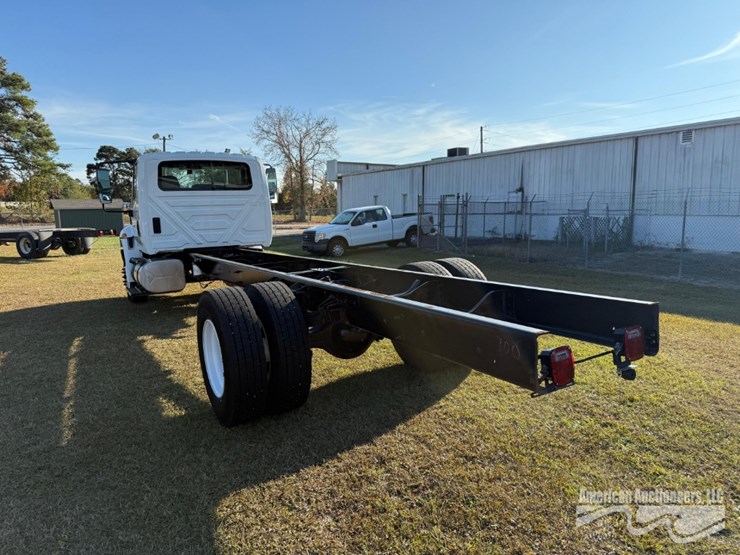 international-durastar-4300-image-2