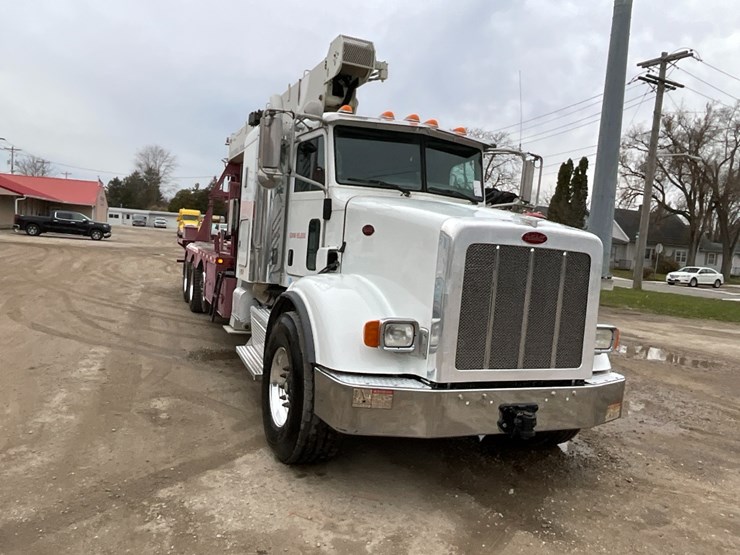 2015-peterbilt-365-image-9