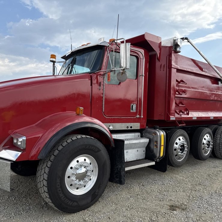 2002 KENWORTH T800