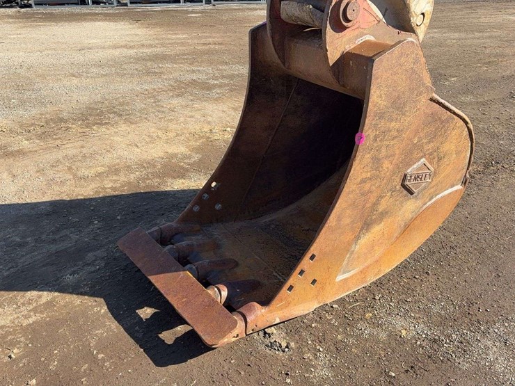 komatsu-pc210-lc-10-image-53