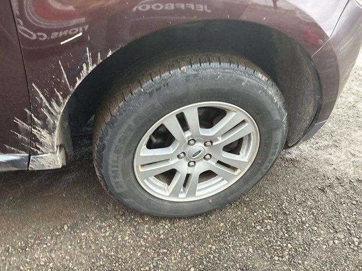 2012-ford-edge-image-11