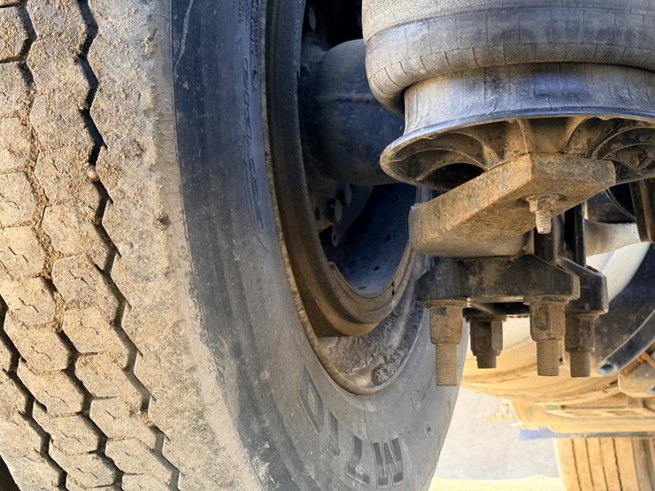 2017-international-prostar-image-72