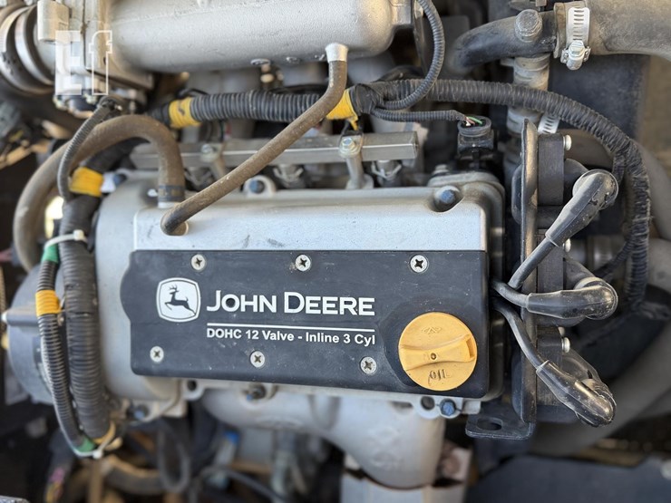 john-deere-gator-xuv-835r-image-21