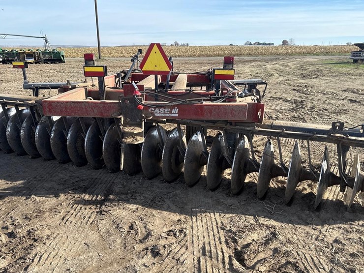 case-rmx790-offset-disk-image-5