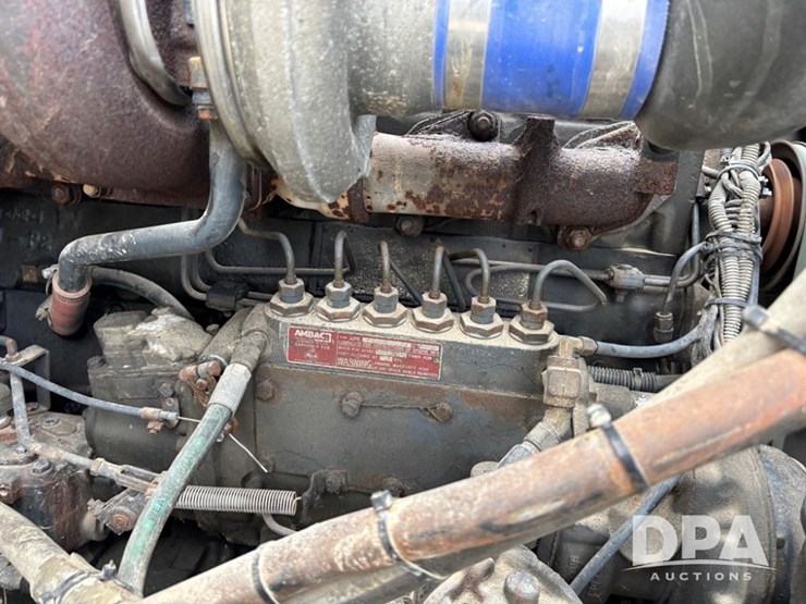 1986-mack-rd686-image-27