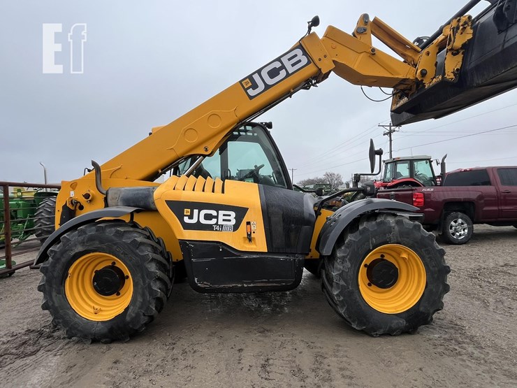 jcb-541-70-agri-plus-image-8