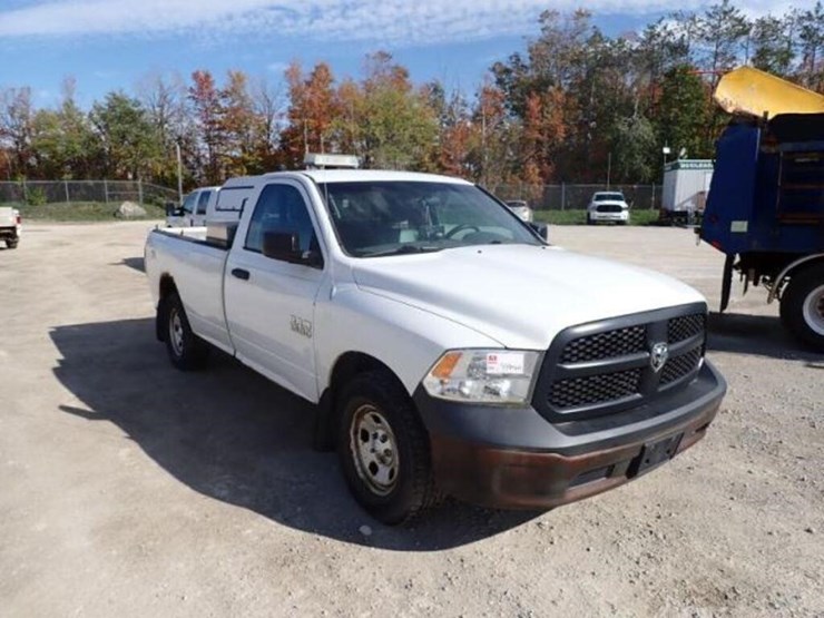 2013-dodge-ram-1500-image-3