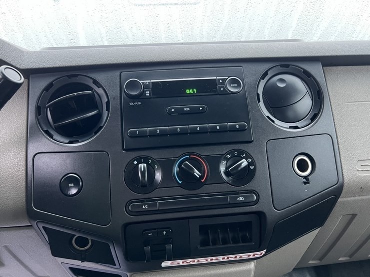 2009-ford-f350-xl-image-30